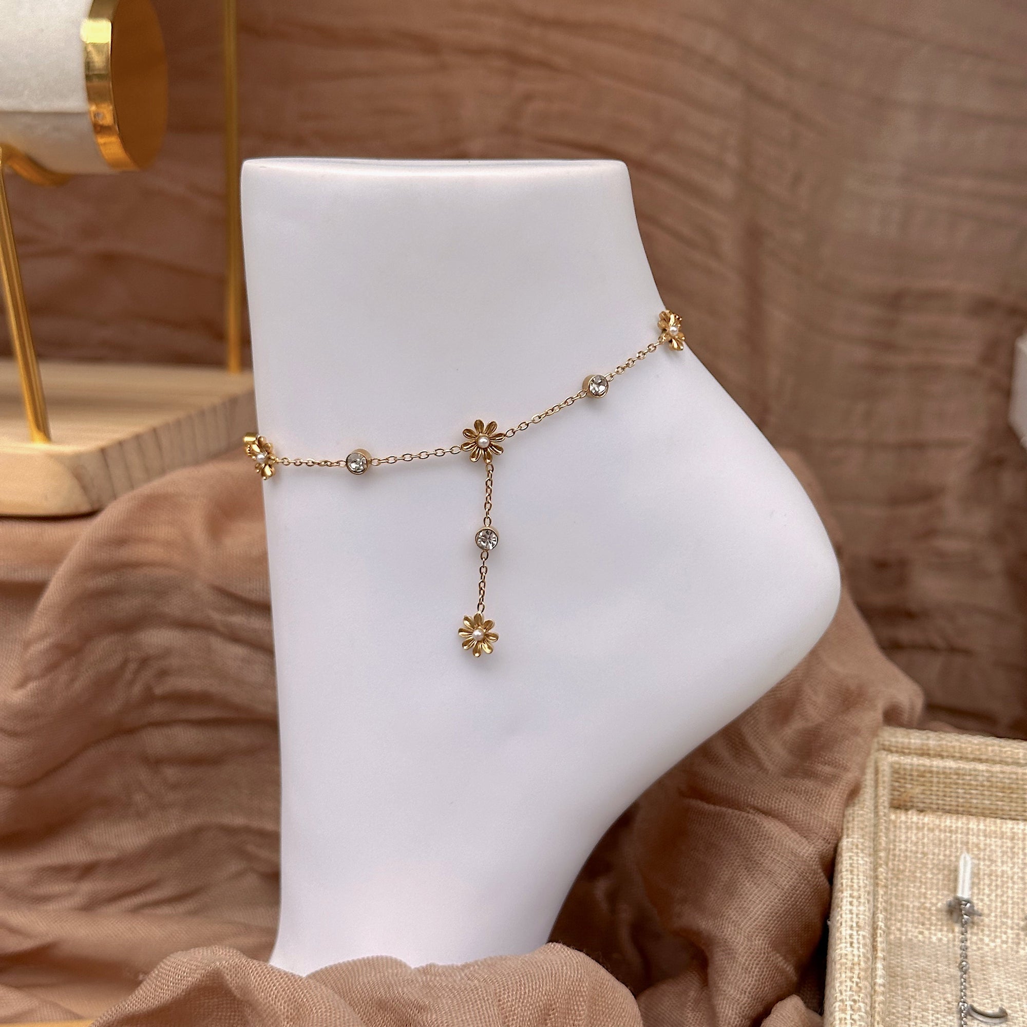 Daisy Anklet
