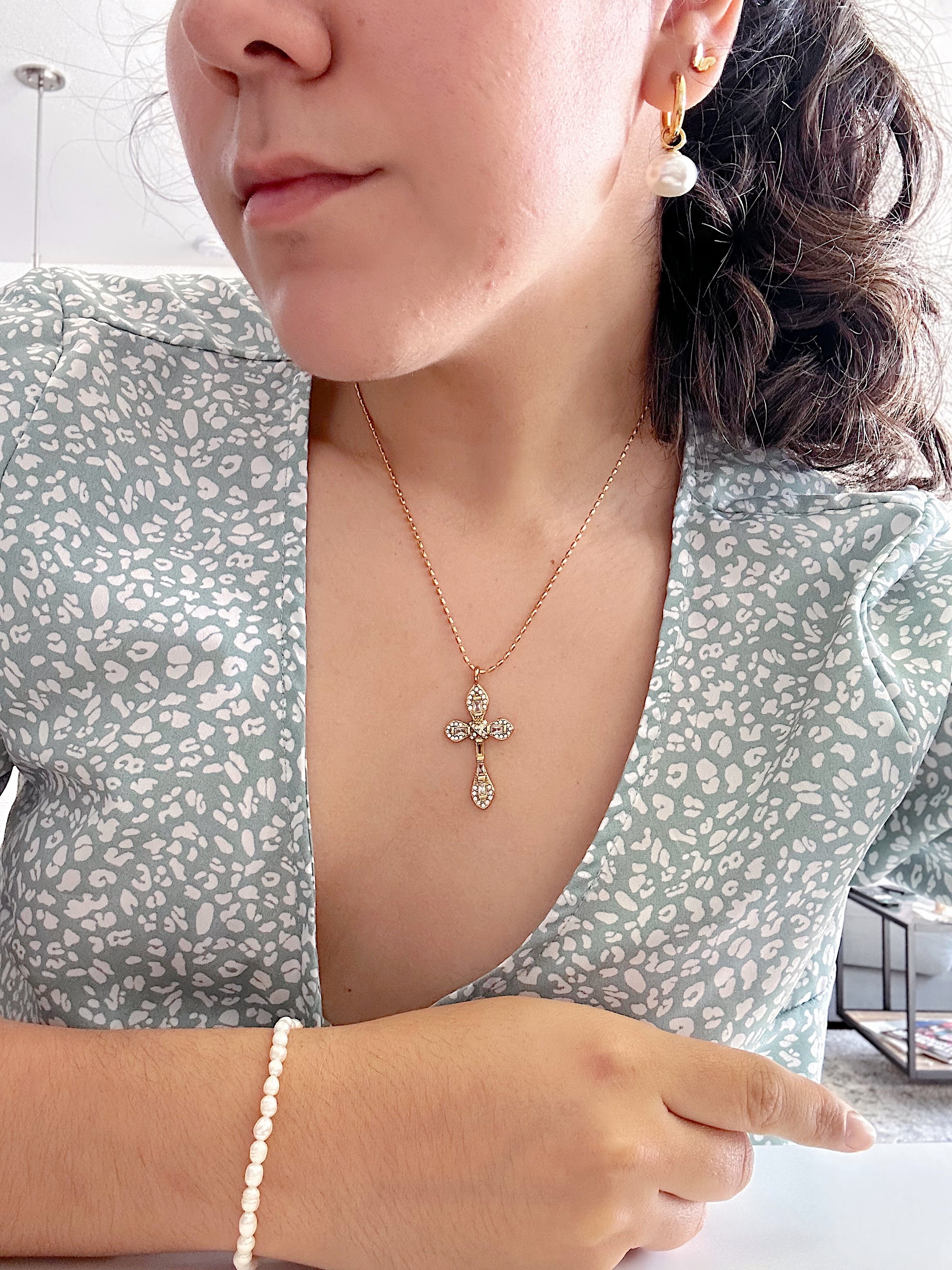 Croma Necklace