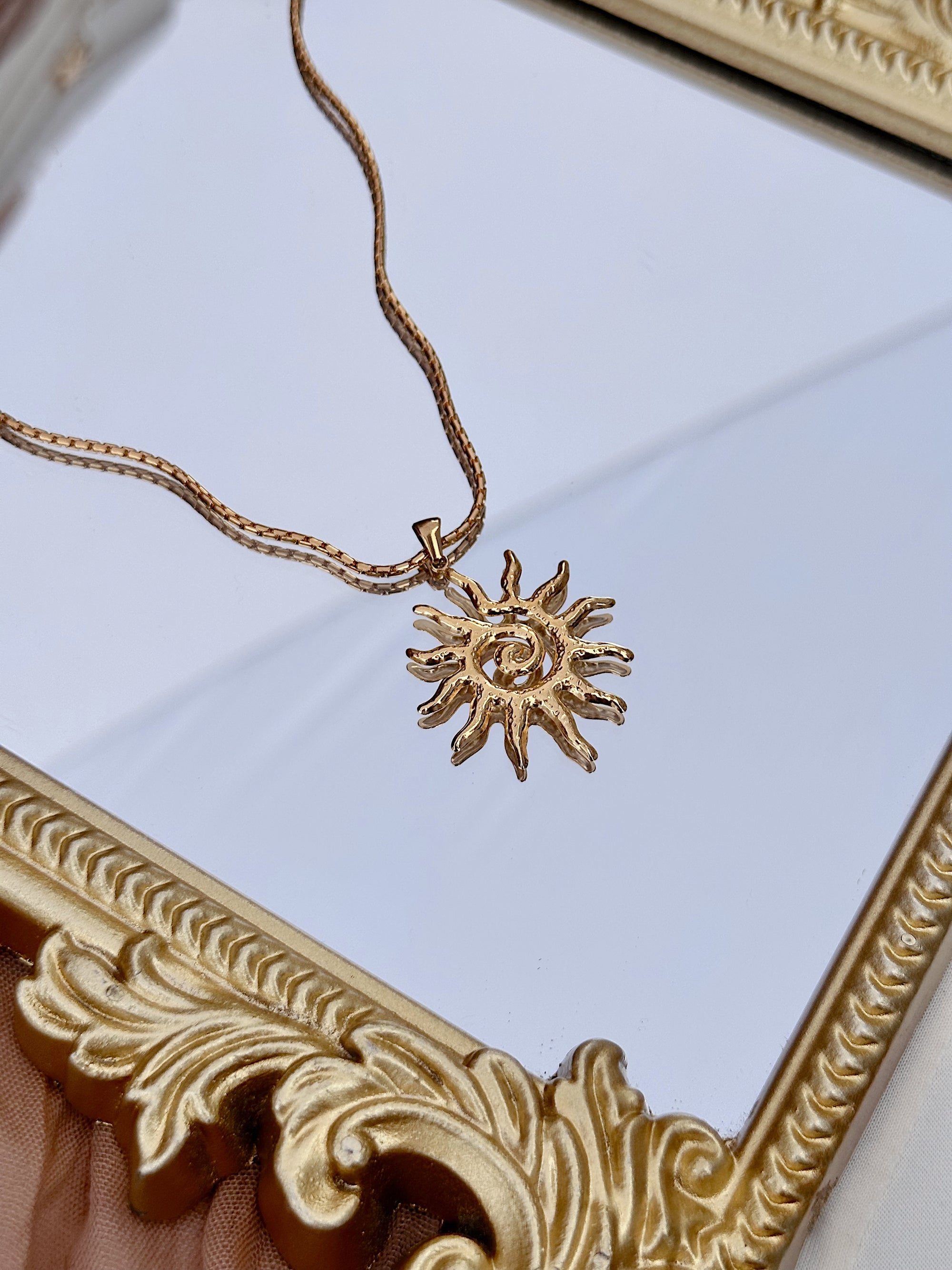 Solari Necklace