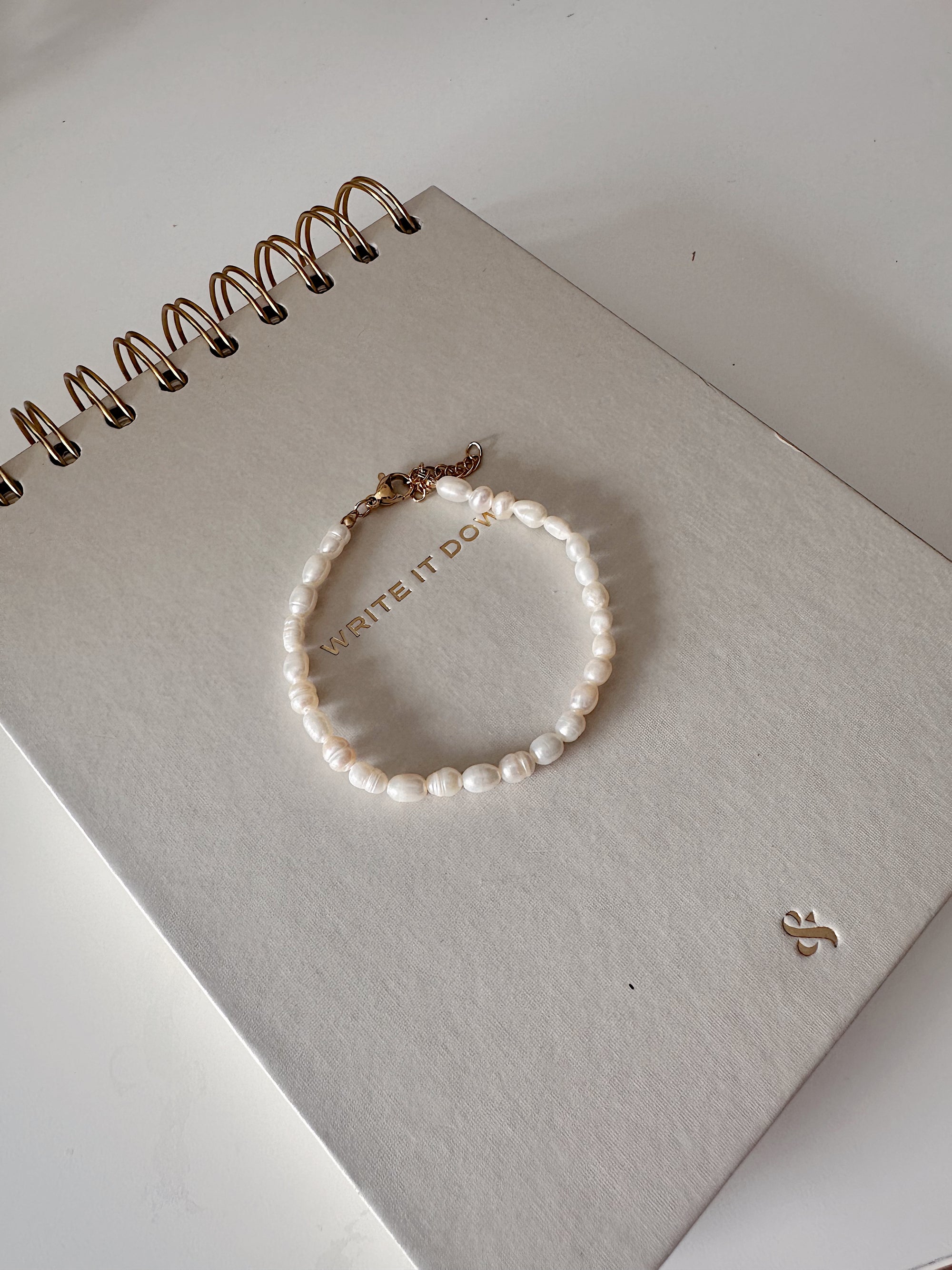 Gardenia Bracelet