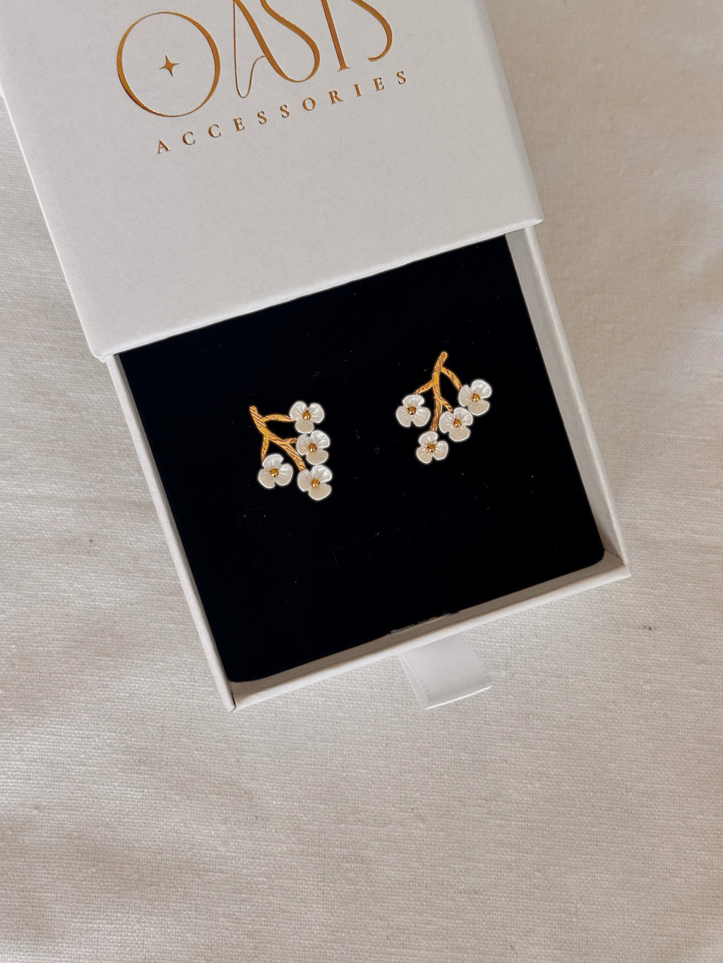 Prim Flora Earrings