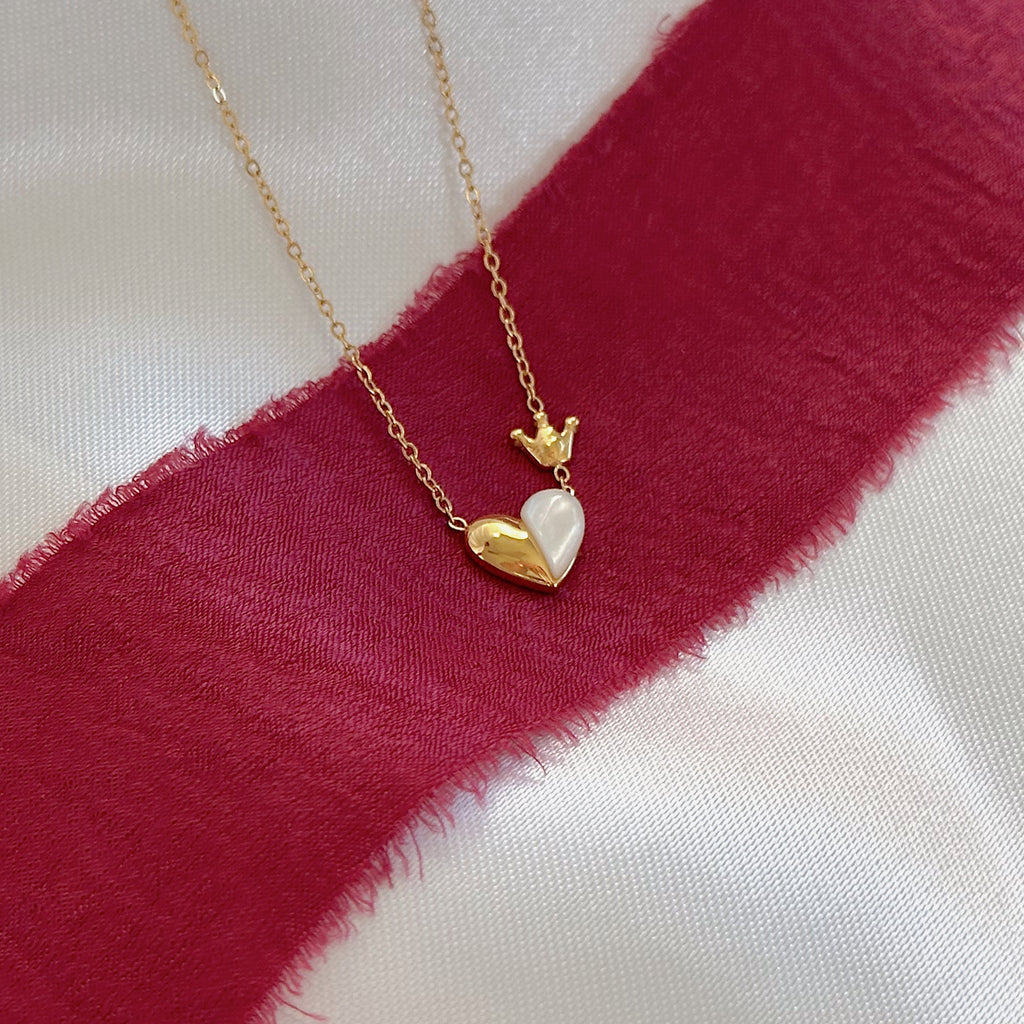 Glimmer Necklace