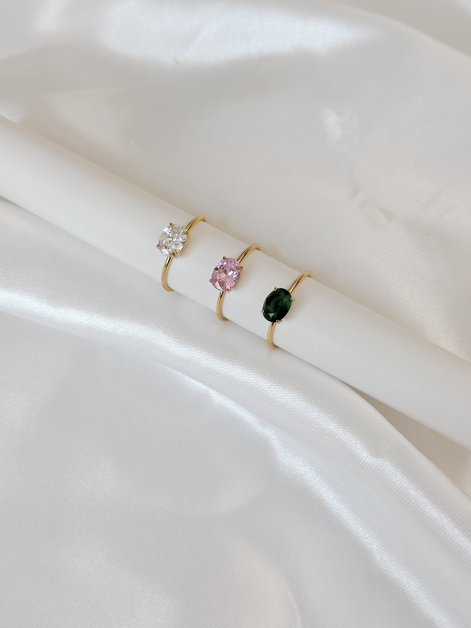 Adela Ring