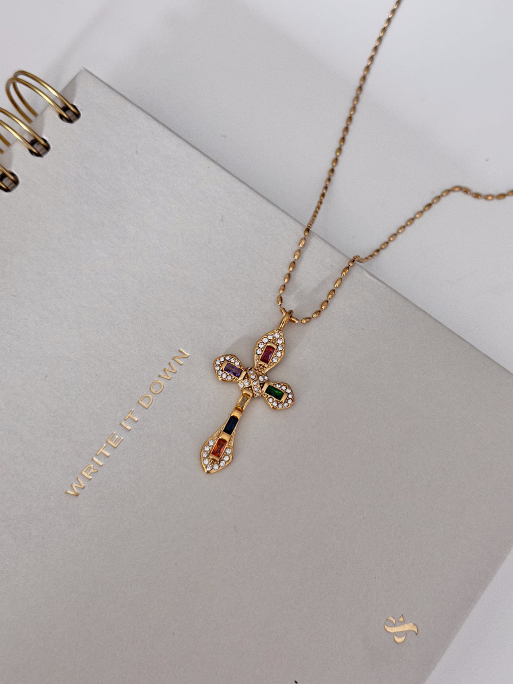 Croma Necklace