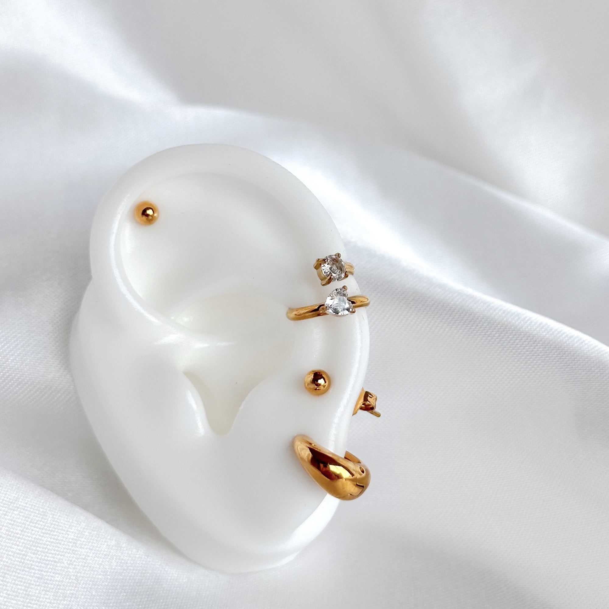 Monet Earcuff