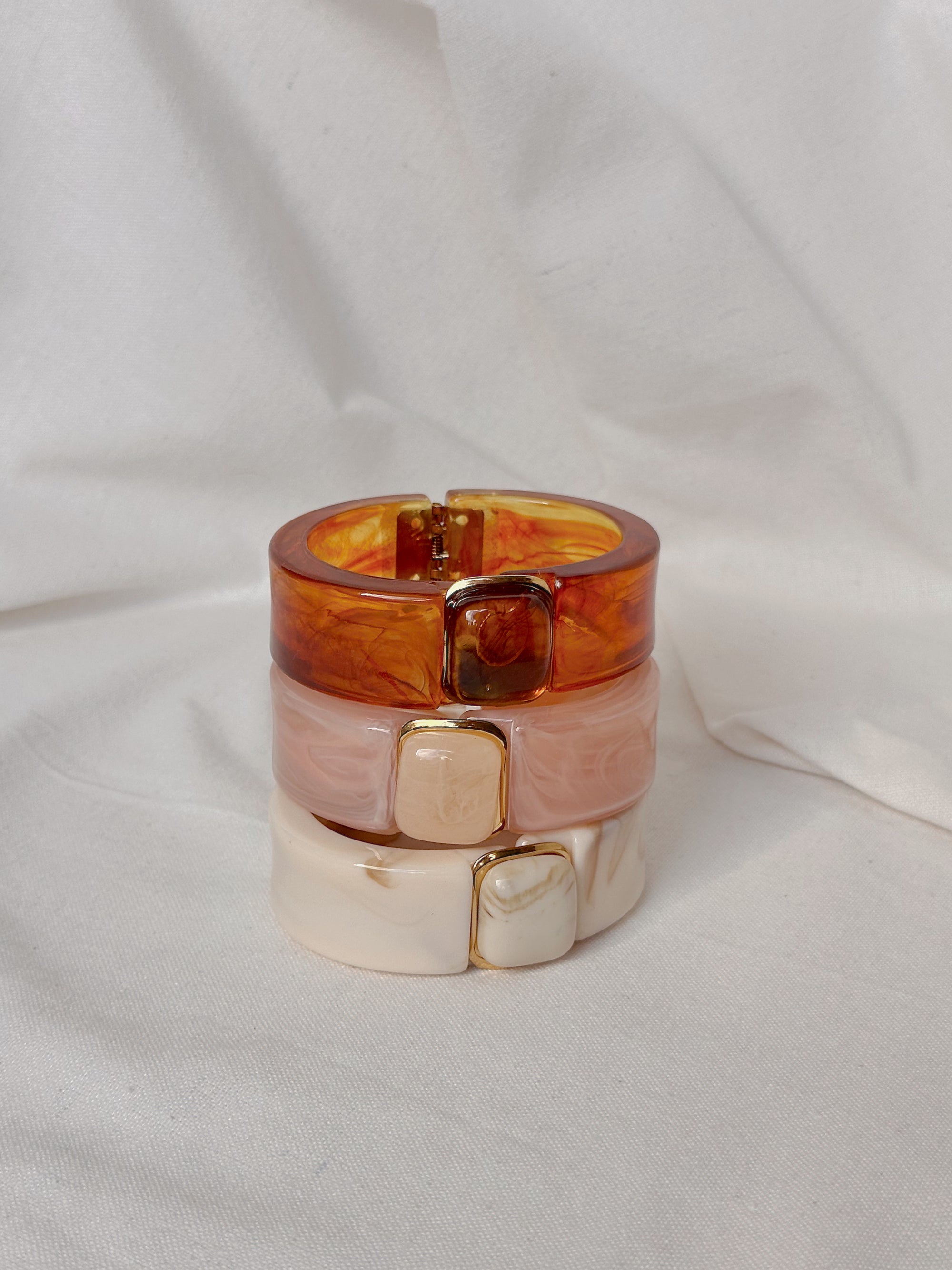 Scaret Bracelet