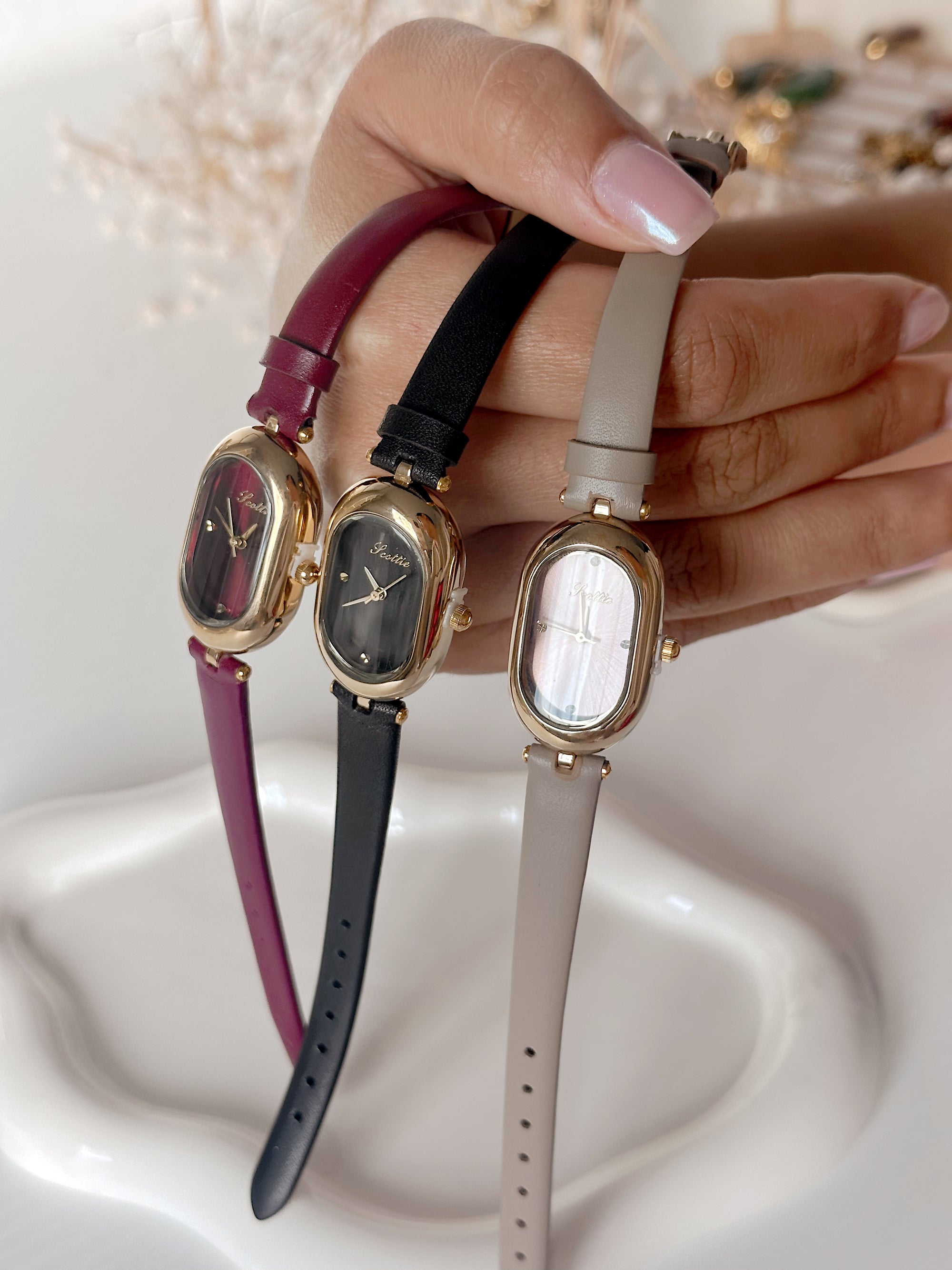 Valery Watch - Black