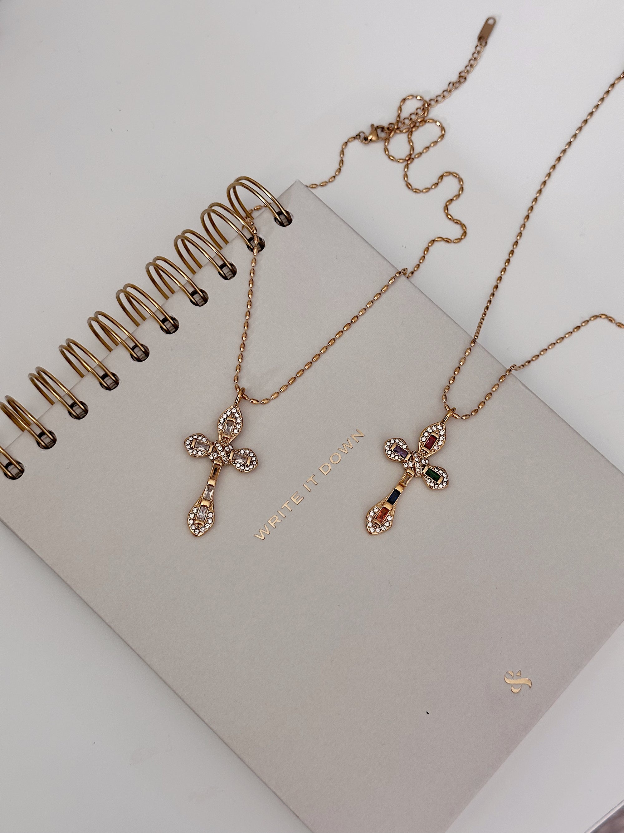 Croma Necklace