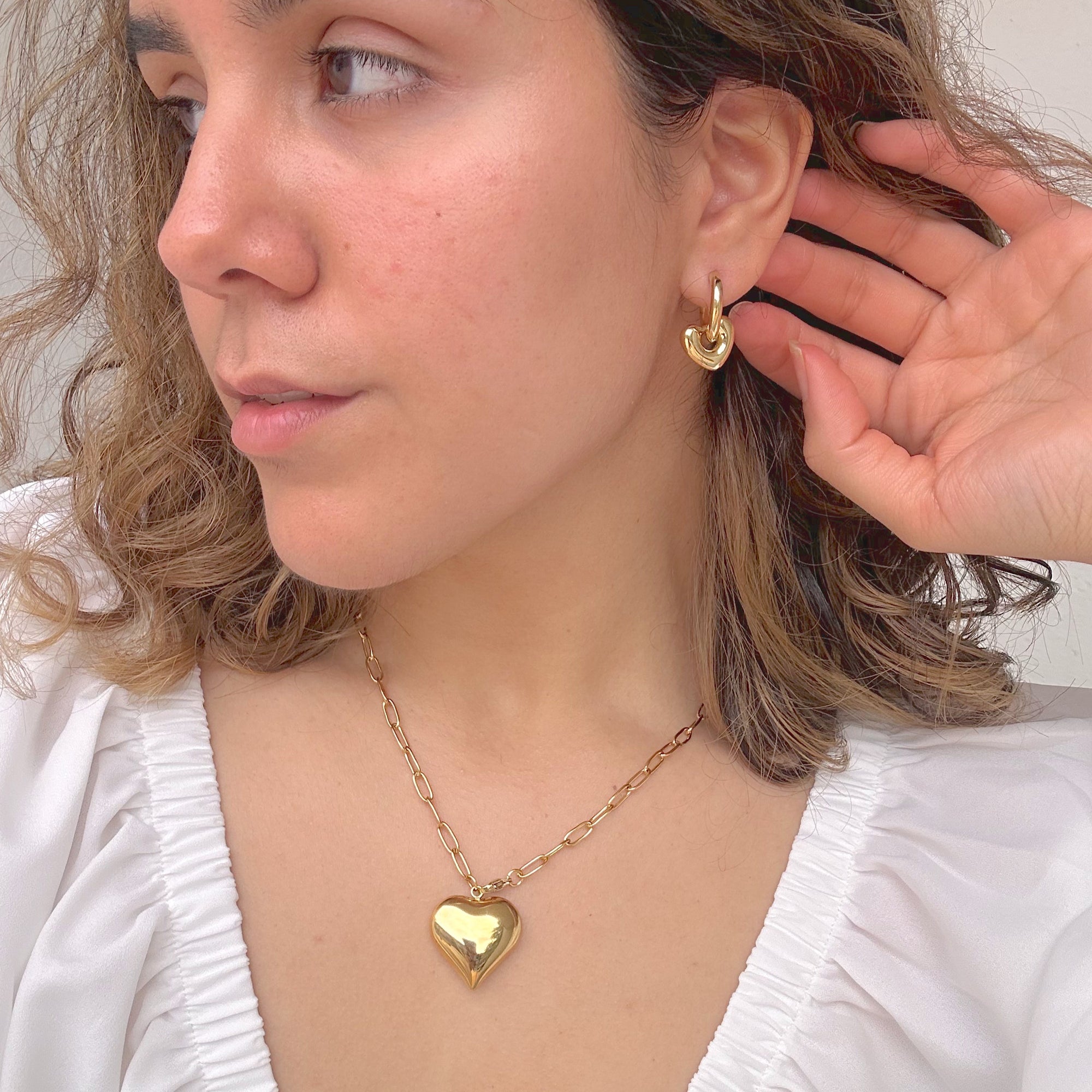 Mina Heart Hoops