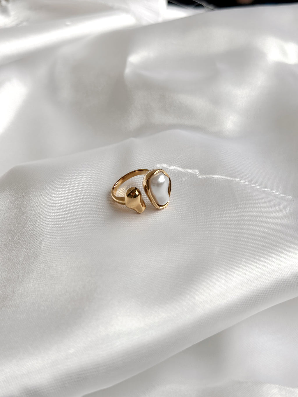 Evangeline Ring
