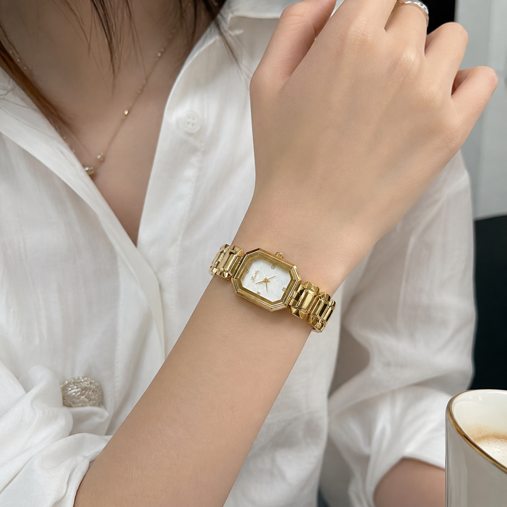 Renatta Watch - Gold