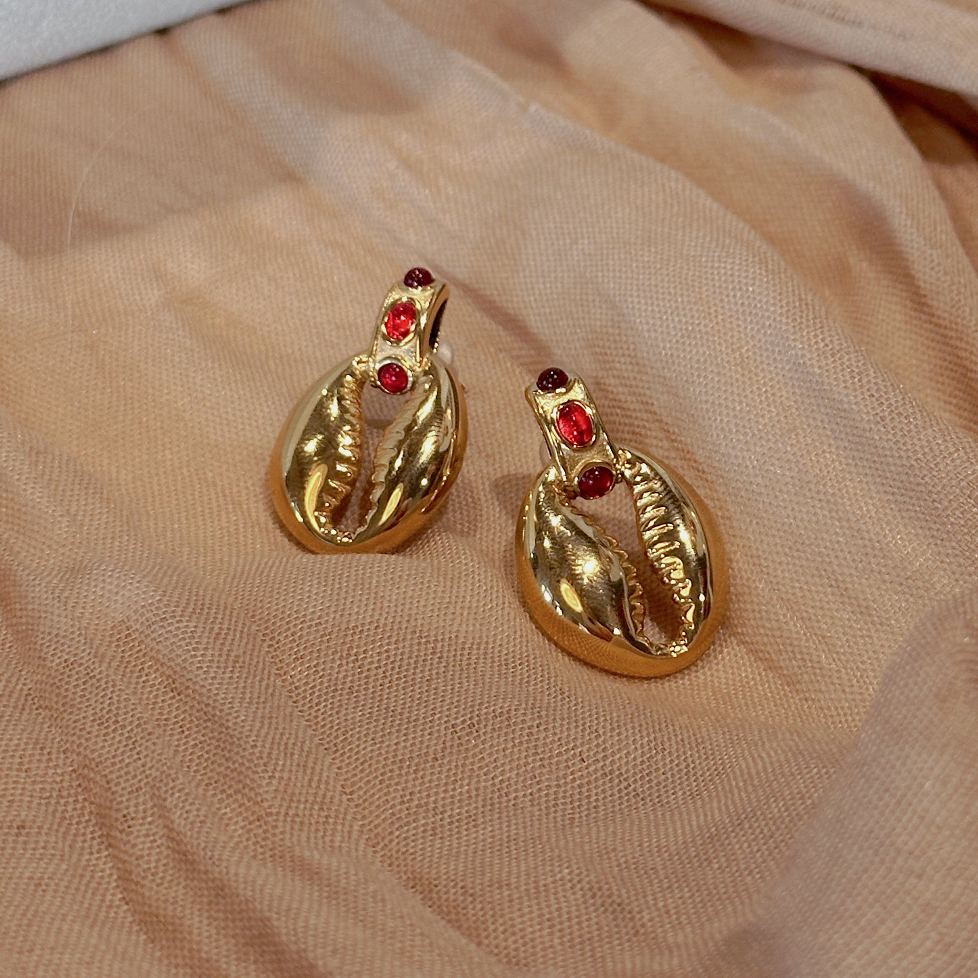 Shelly Earrings