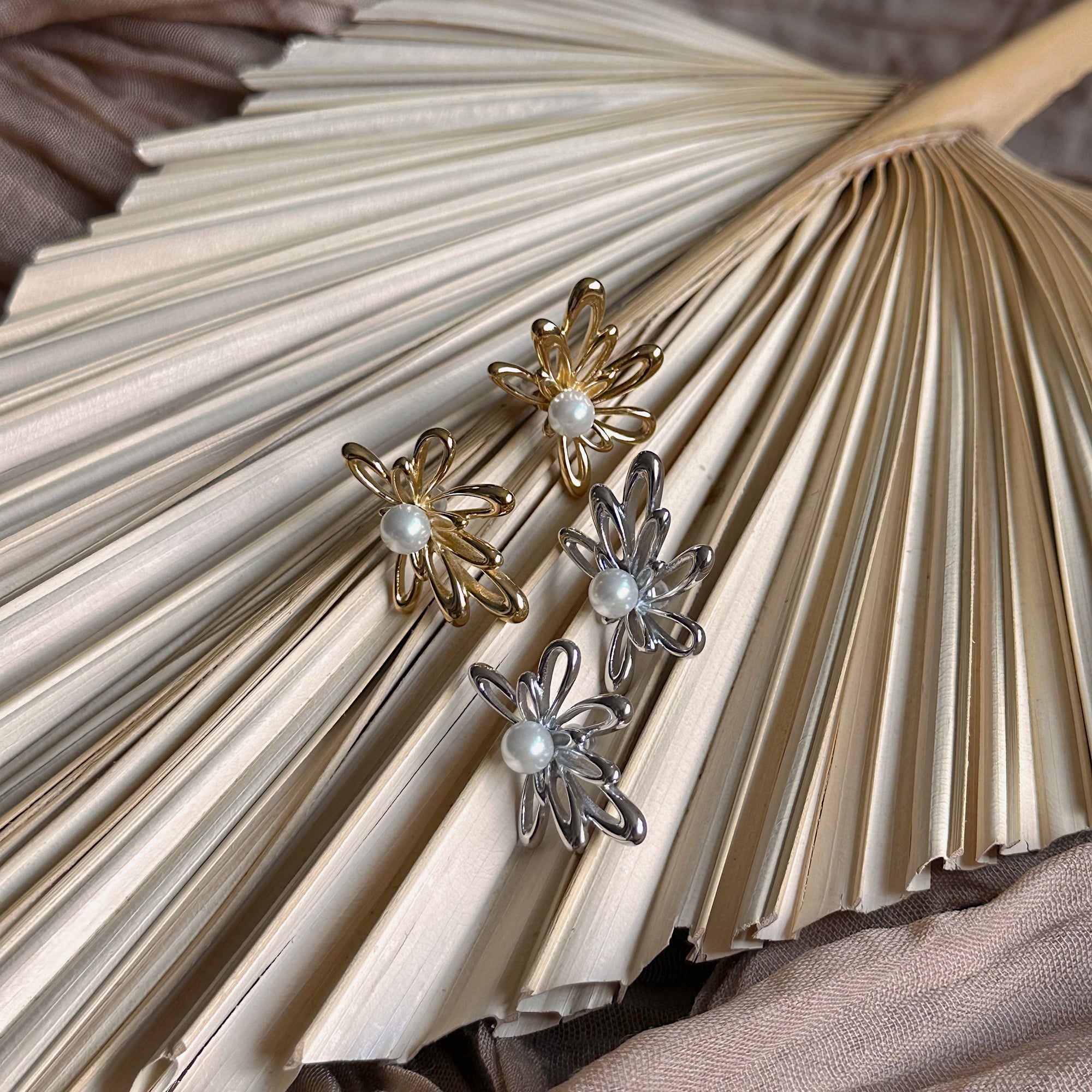 Mila Earrings